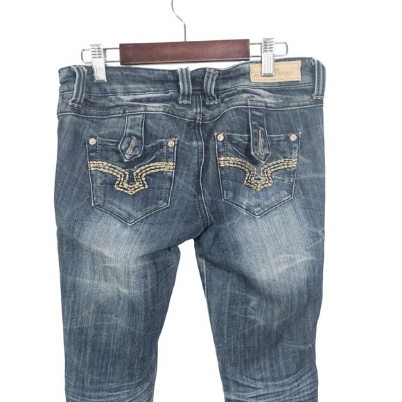 Almost Famous Y2K Low Rise Juniors Size 3 Faded Detail Pocket Dark Denim - Picture 13 of 14